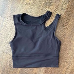 Lululemon Mastered Motion Cropped Tank